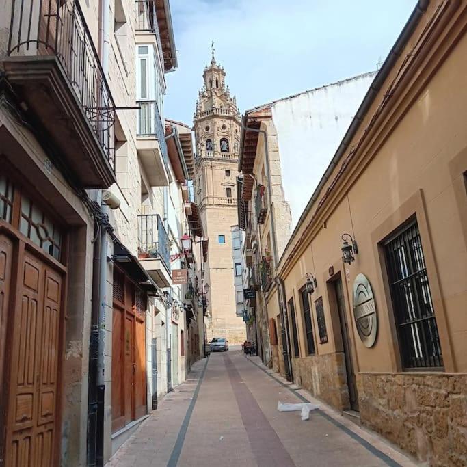 Piso En Plena Herradura. Haro Bagian luar foto